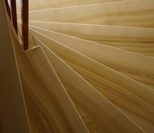 מדרגות פנים מעוצבות